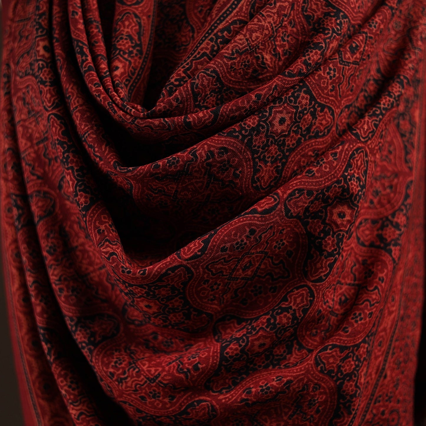 Kutch handwoven hand merino wool shawl 09 - handcrafted