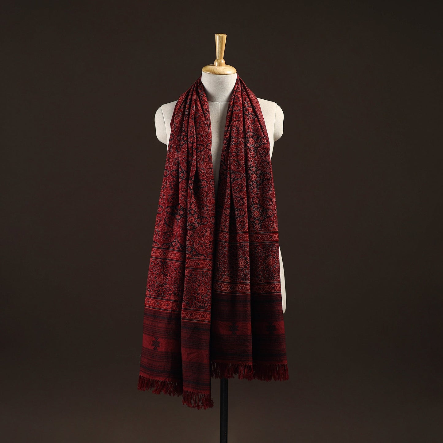 Kutch handwoven hand merino wool shawl 09 - handcrafted