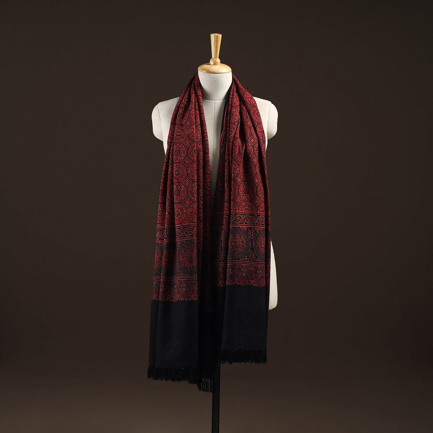 Kutch handwoven hand merino wool shawl 13 - handcrafted