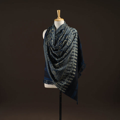 Kutch handwoven hand merino wool shawl 14 - handcrafted