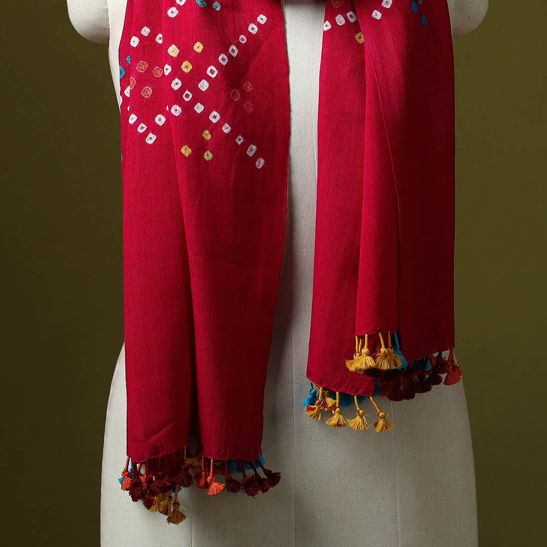 Kutch handwoven merino wool tie-dye bandhani stole 26