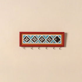 Kutch mud mirror work lippan art key holder (4 x 12 in) 17