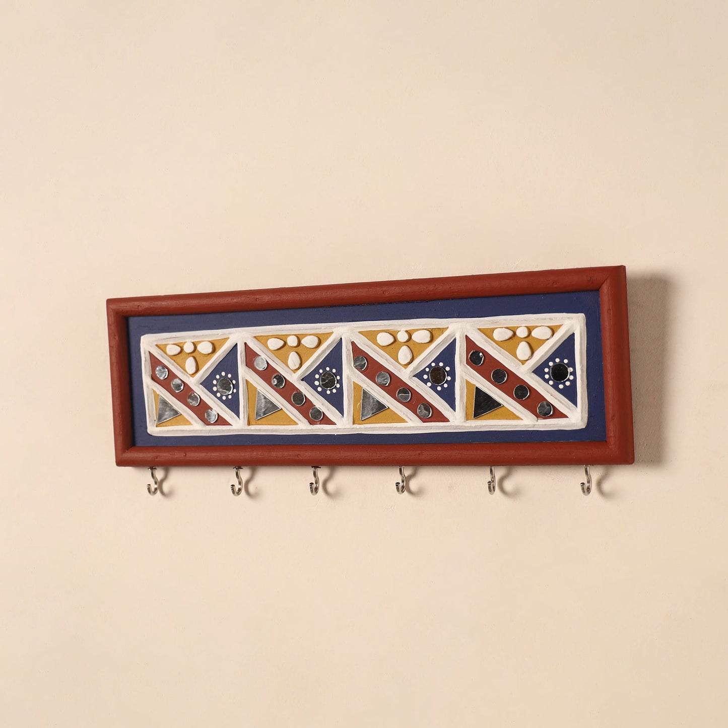 Kutch mud mirror work lippan art key holder (4 x 12 in) 24