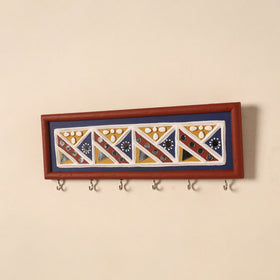 Kutch mud mirror work lippan art key holder (4 x 12 in) 24