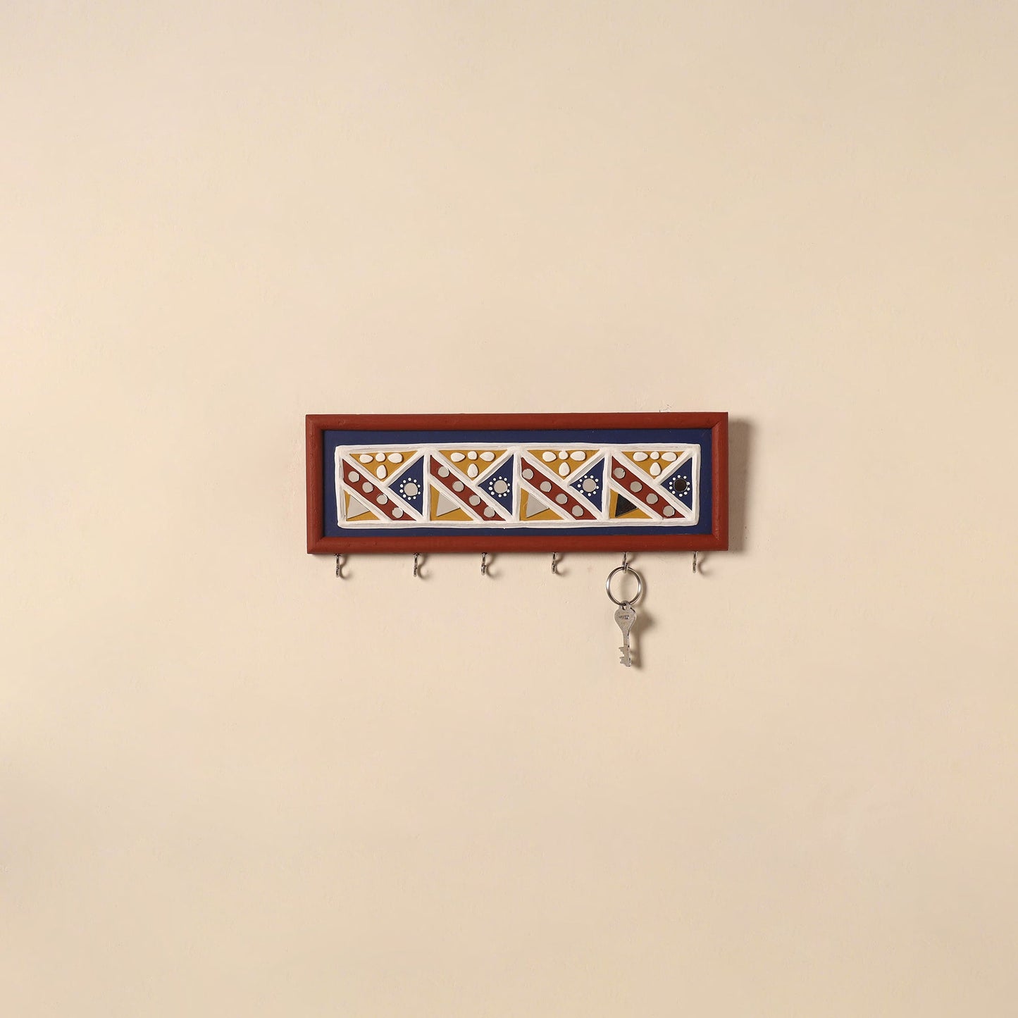 Kutch mud mirror work lippan art key holder (4 x 12 in) 24