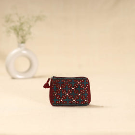 Kutch neran hand embroidered coin pouch 174 - handcrafted
