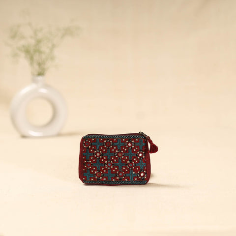 Kutch neran hand embroidered coin pouch 174 - handcrafted