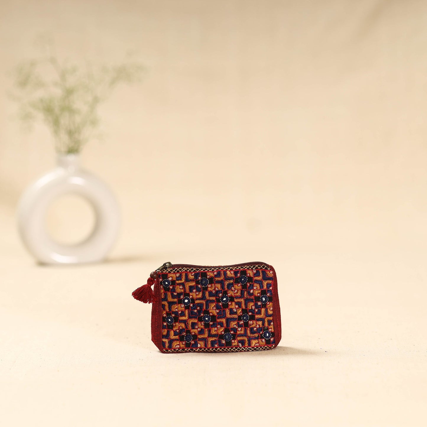 Kutch neran hand embroidered coin pouch 181 - handcrafted