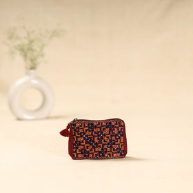 Kutch neran hand embroidered coin pouch 181 - handcrafted