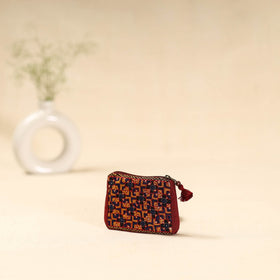 Kutch neran hand embroidered coin pouch 181 - handcrafted