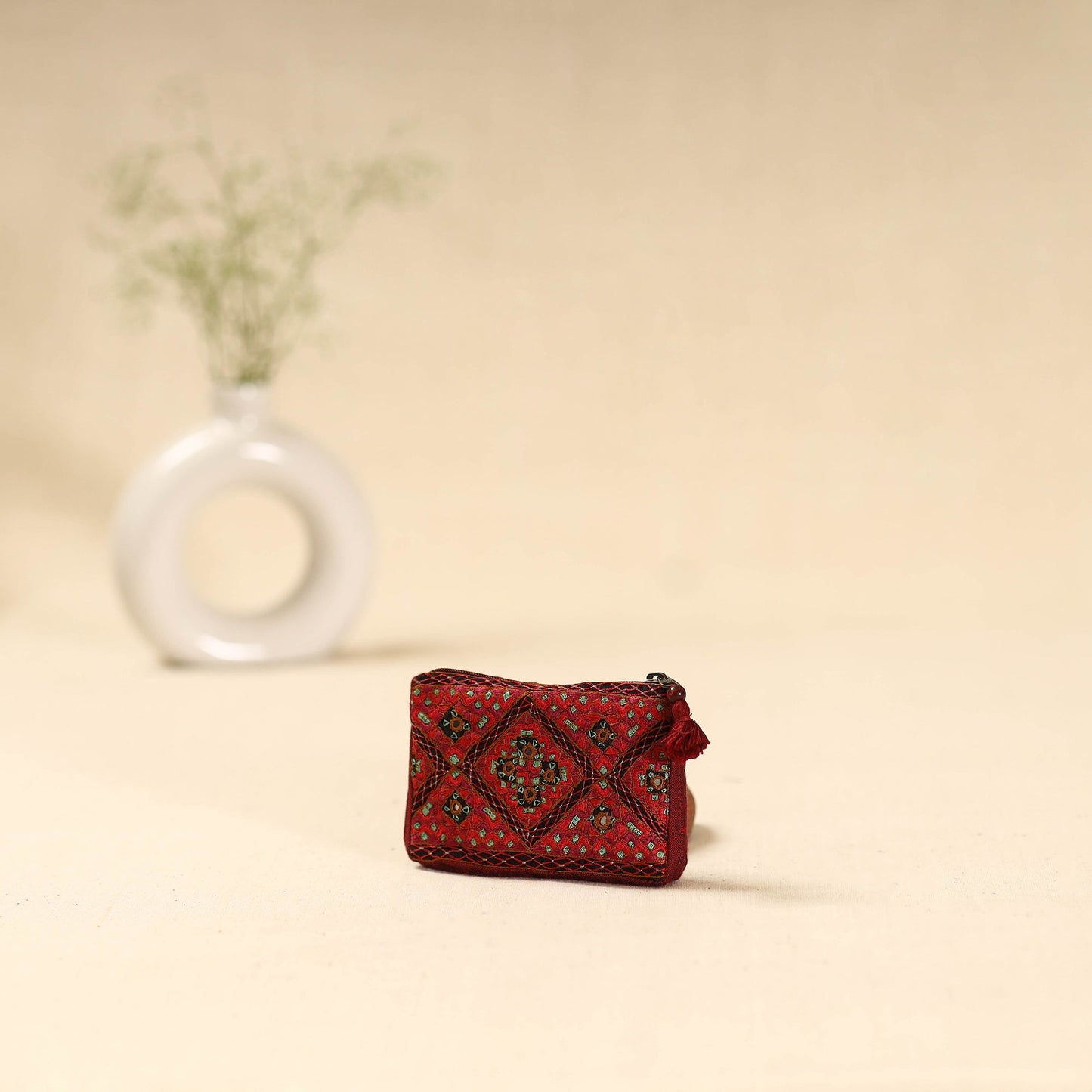 Kutch neran hand embroidered coin pouch 190 - handcrafted