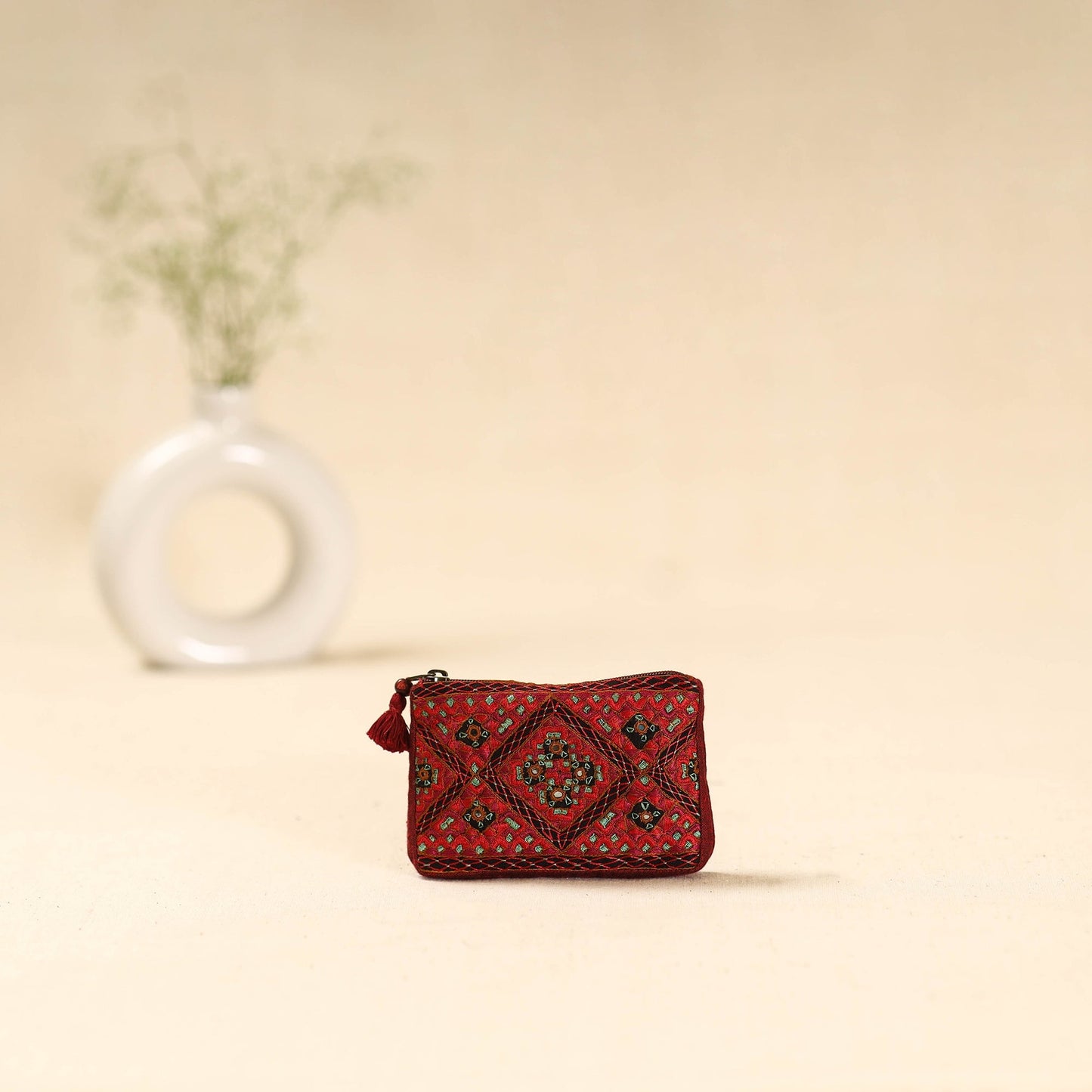 Kutch neran hand embroidered coin pouch 190 - handcrafted