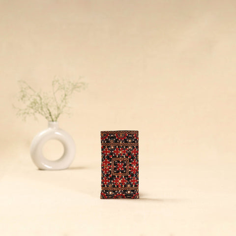Kutch neran hand embroidered spectacle pouch 228