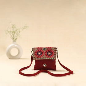 Kutch pakko hand embroidered sling bag 81 - handcrafted