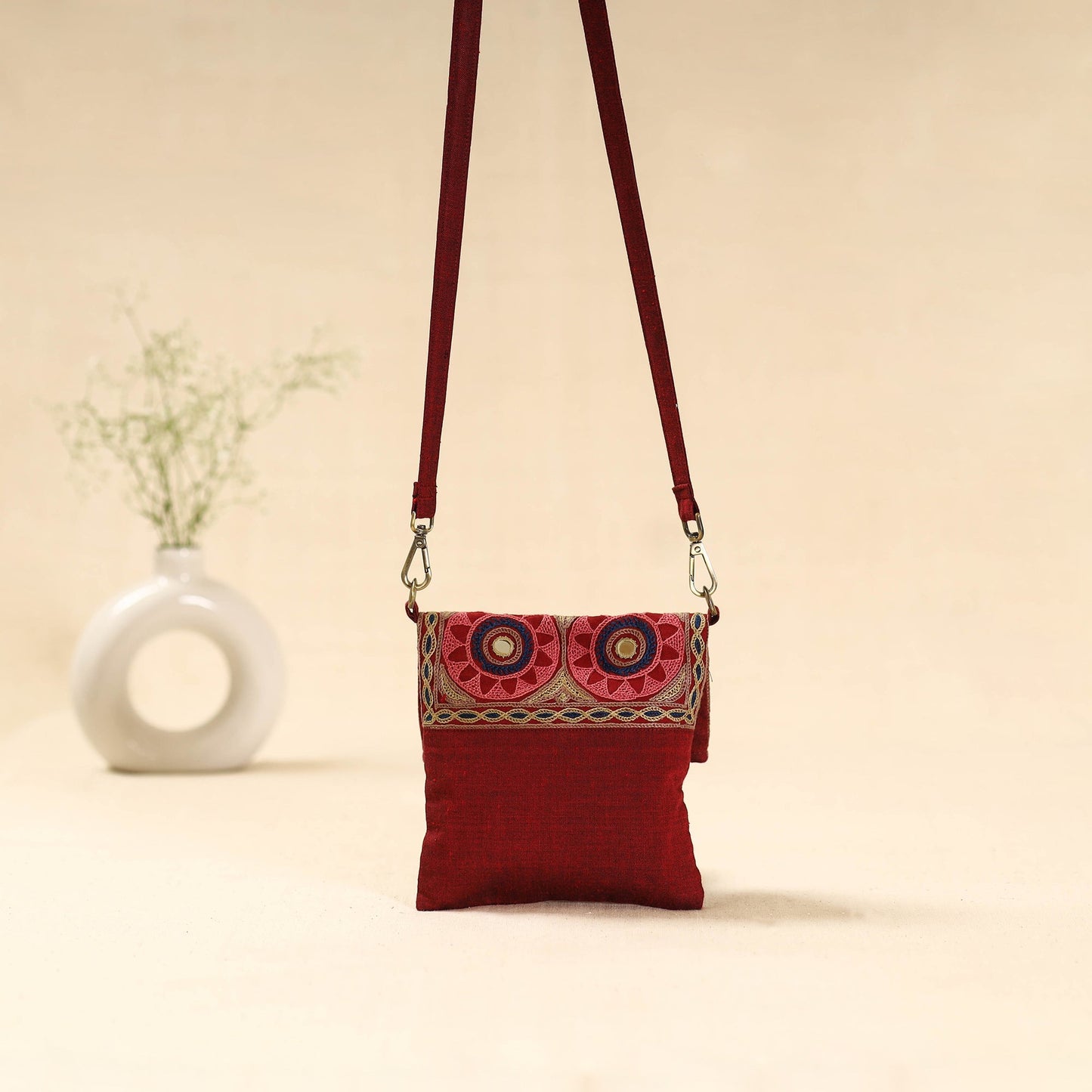 Kutch pakko hand embroidered sling bag 81 - handcrafted