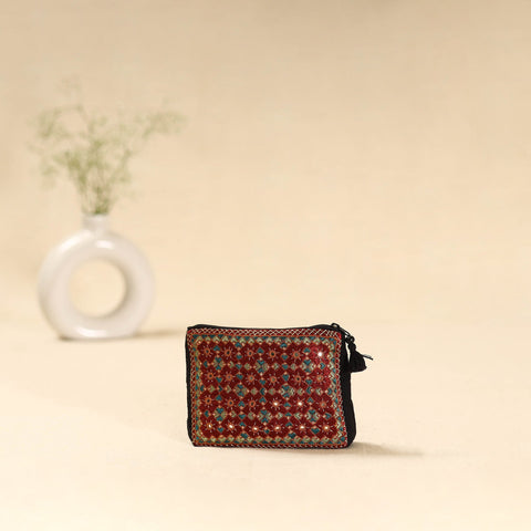 Kutch pakko neran hand embroidered cosmetic pouch 201