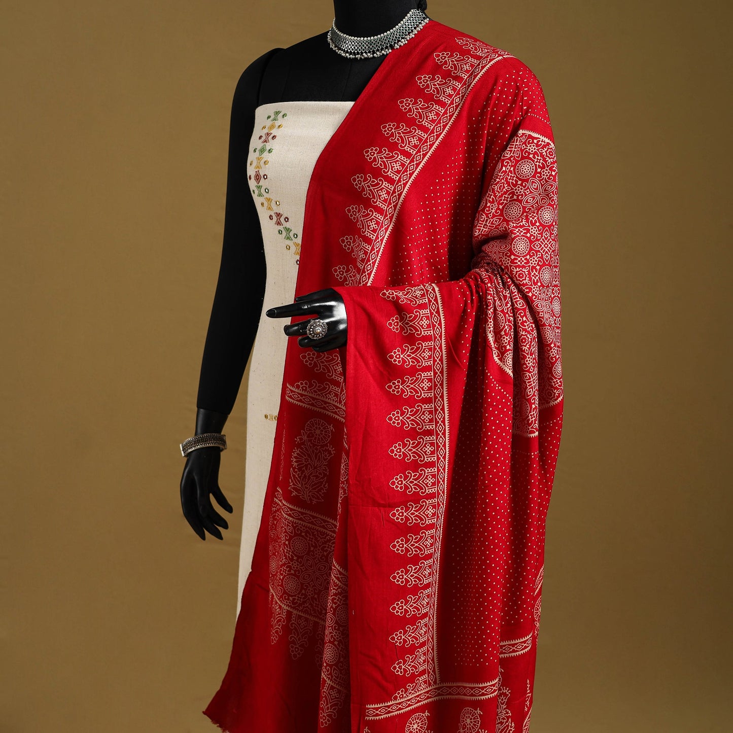 Red - kutch printed rayon dupatta 05 - handcrafted