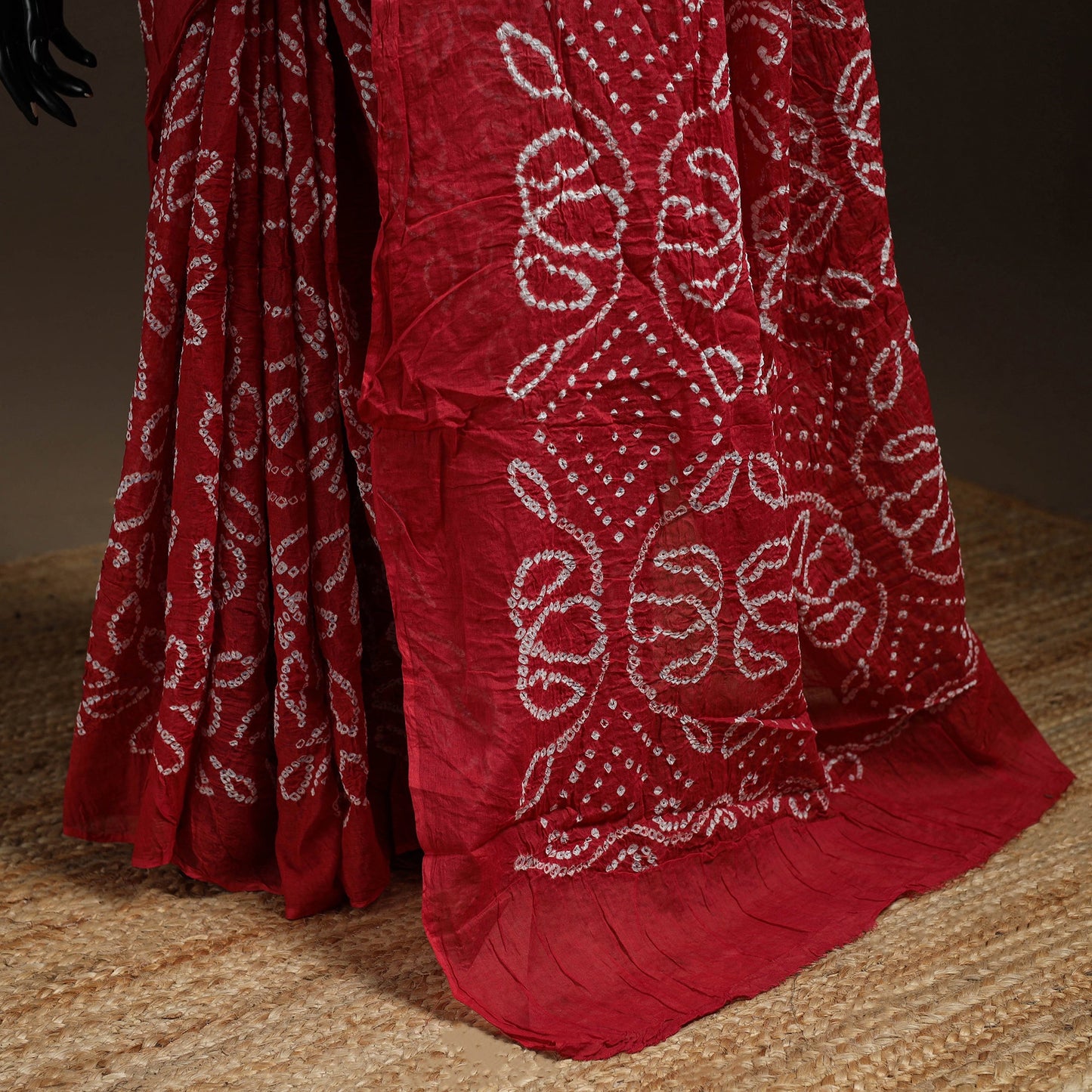 Red - kutch tie-dye cotton bandhani saree 13 - handcrafted