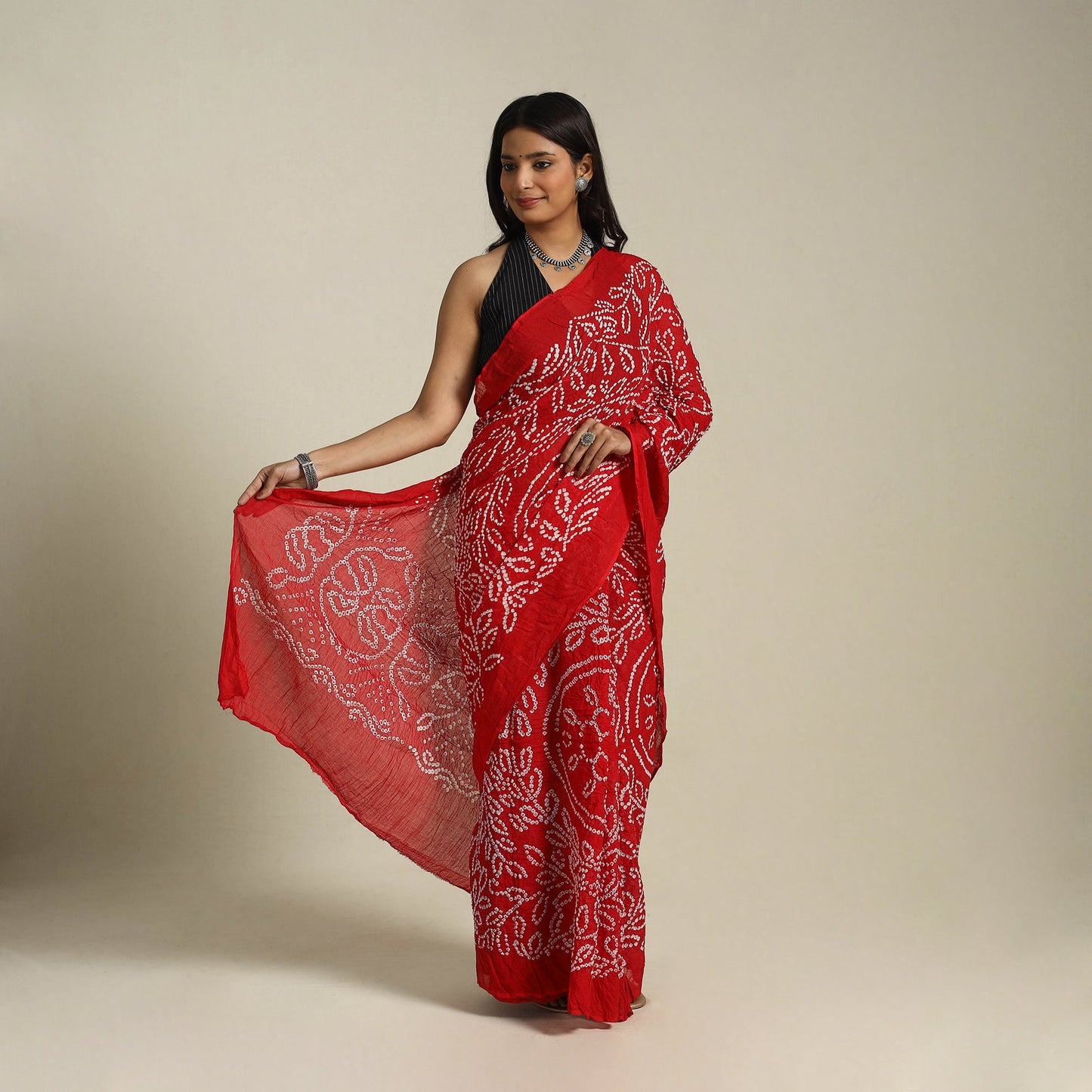 Red Kutch Tie-Dye Cotton Bandhani Saree