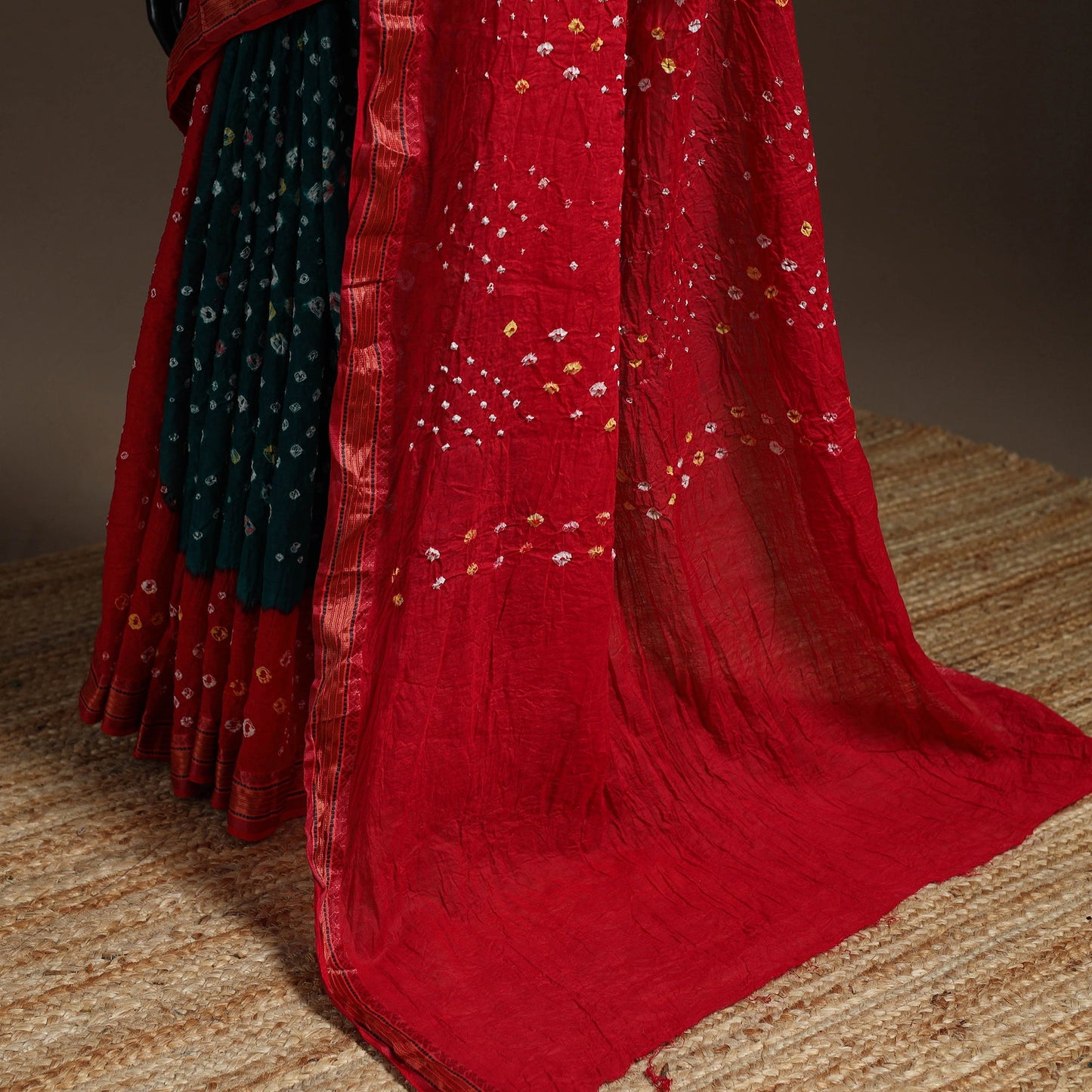 Kutch tie-dye cotton bandhani saree with blouse piece 23