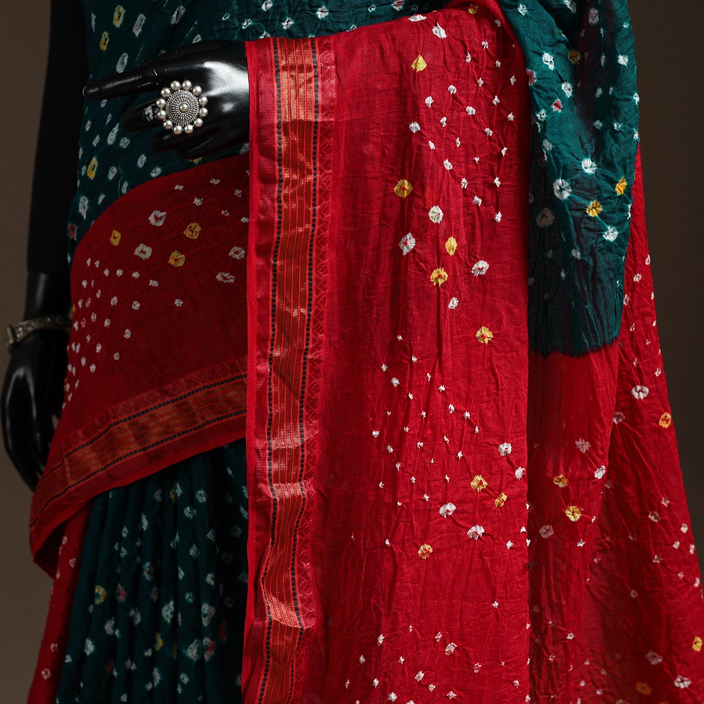 Kutch tie-dye cotton bandhani saree with blouse piece 23
