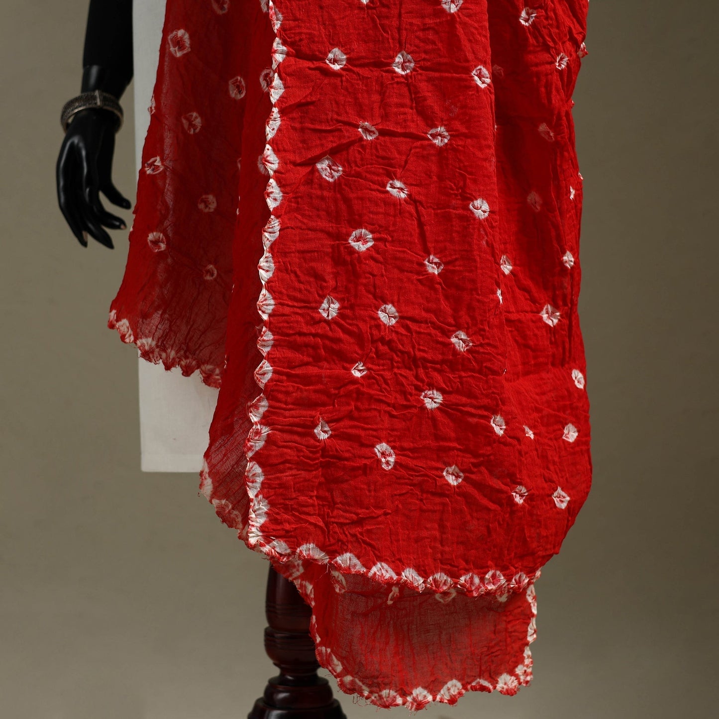 Kutch tie-dye mul cotton shibori bandhani dupatta 42