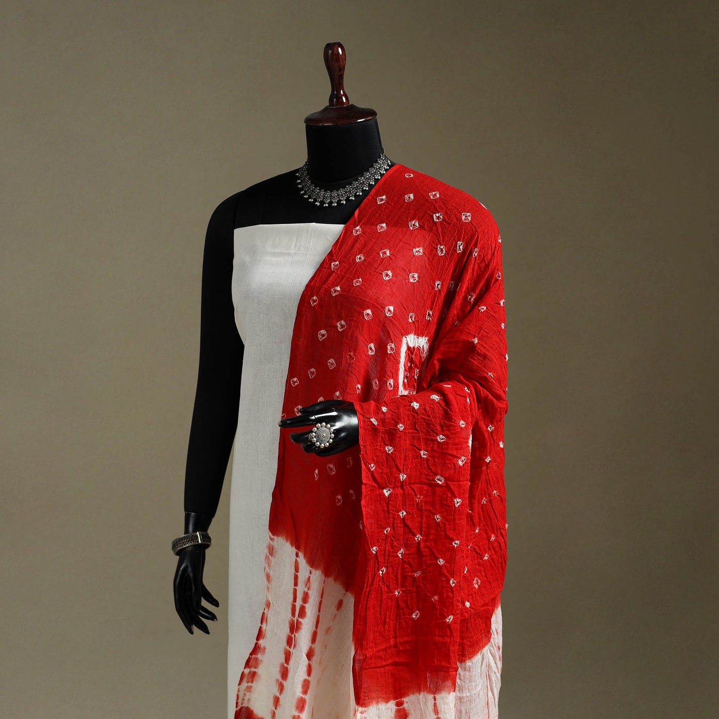 Kutch tie-dye mul cotton shibori bandhani dupatta 23