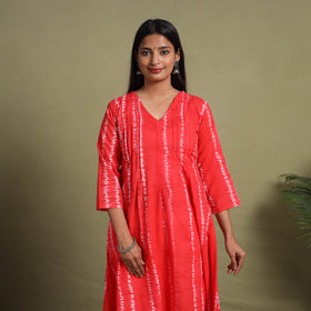Red A-Line Tie & Dye Cotton Pintuck Shibori Kurta for Women