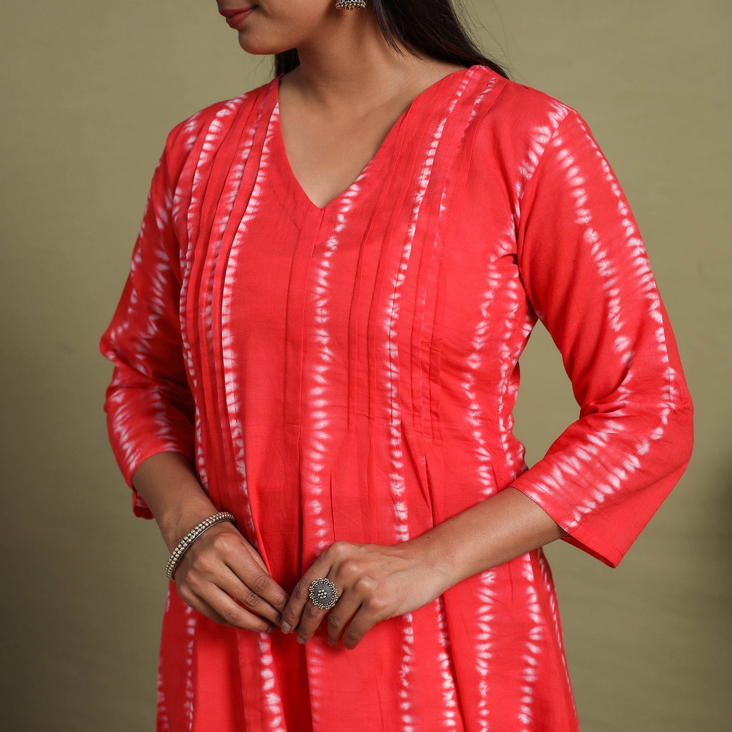 Red A-Line Tie & Dye Cotton Pintuck Shibori Kurta for Women
