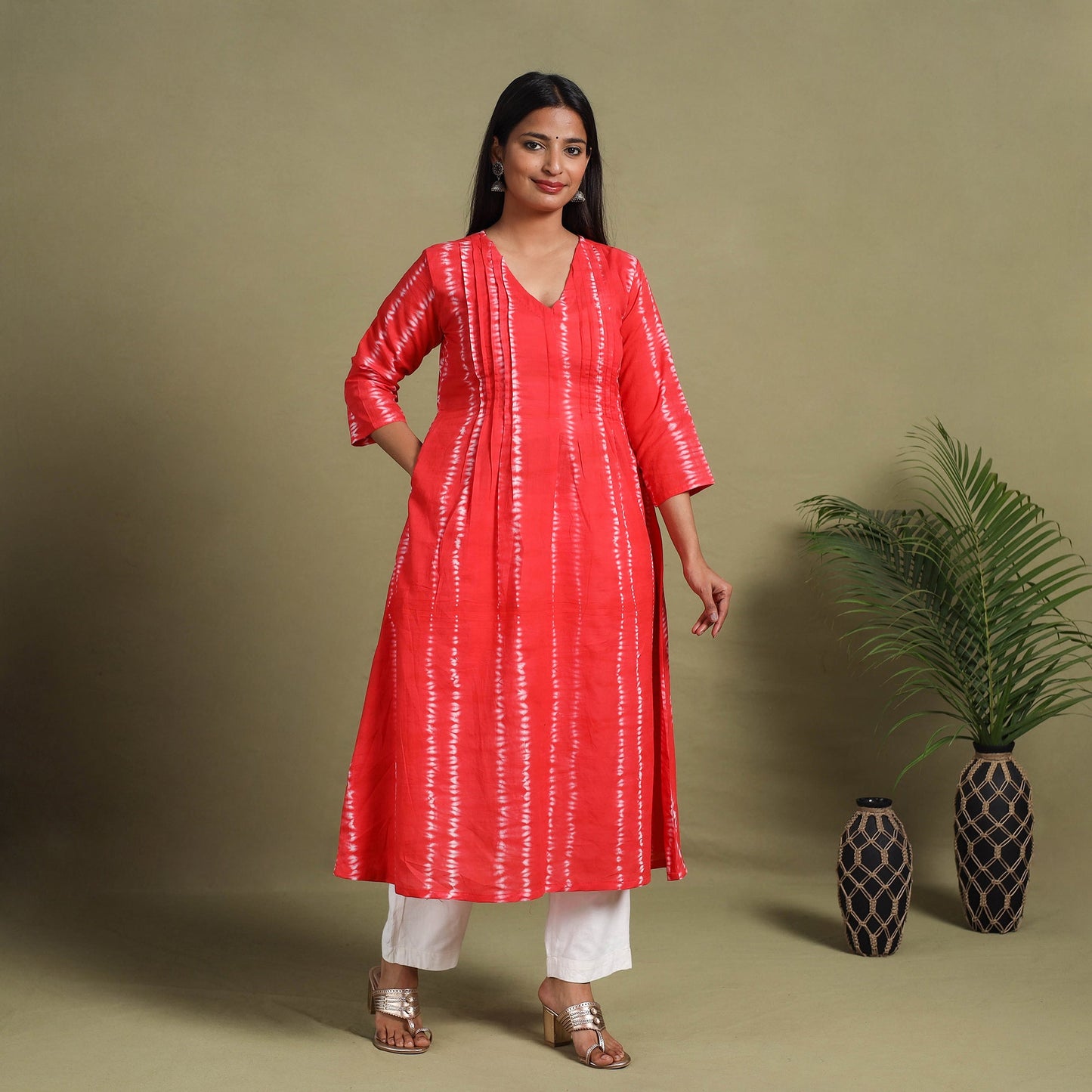 Red A-Line Tie & Dye Cotton Pintuck Shibori Kurta for Women