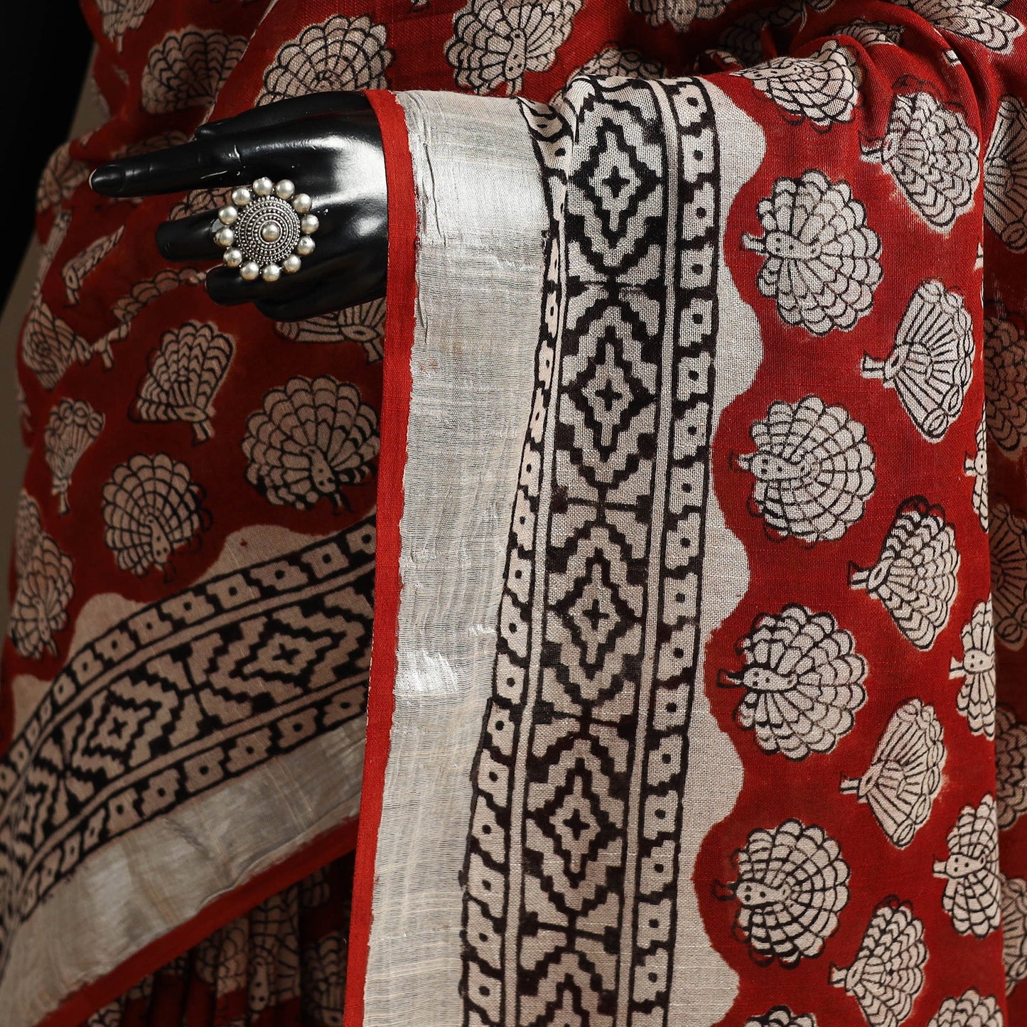 Linen hand bagru saree with zari border 01 - handcrafted