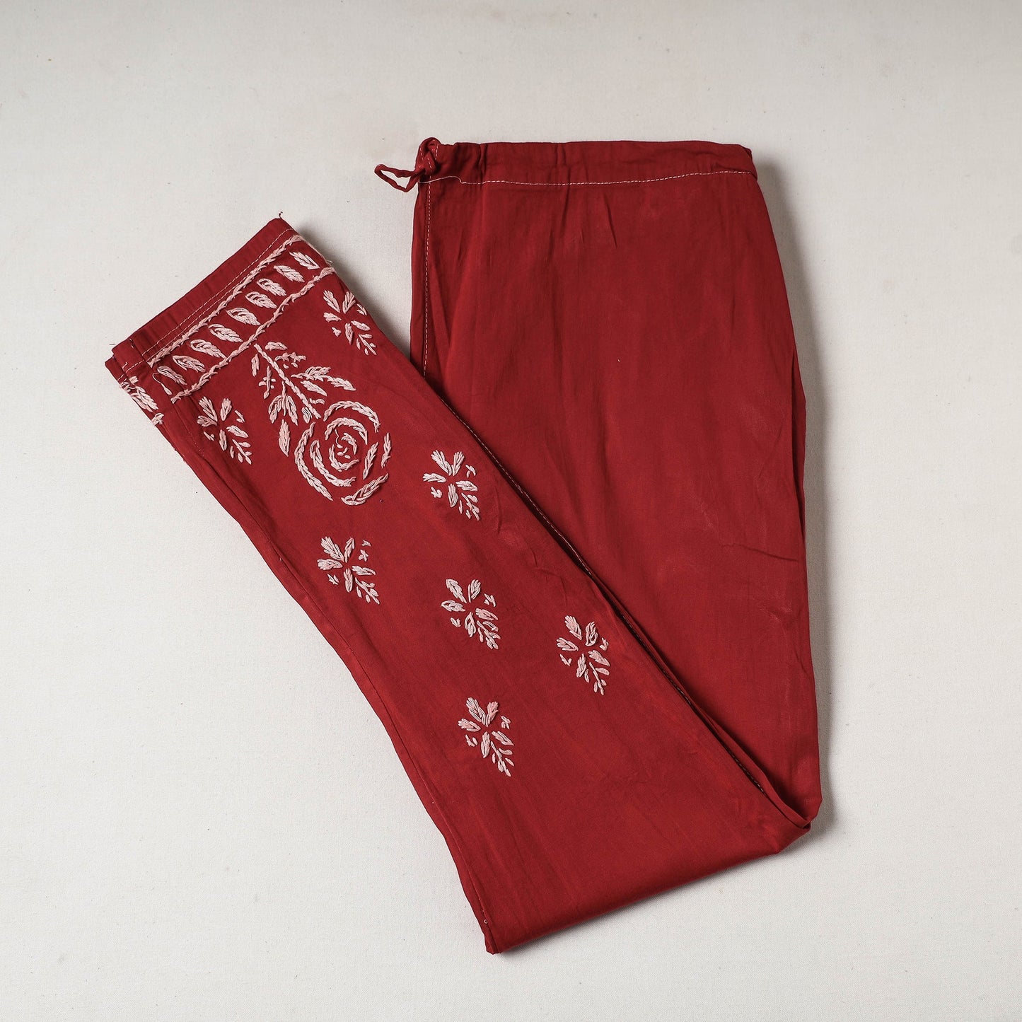  Lucknow Chikankari Hand Embroidery Cotton Lycra Cropped Pant 