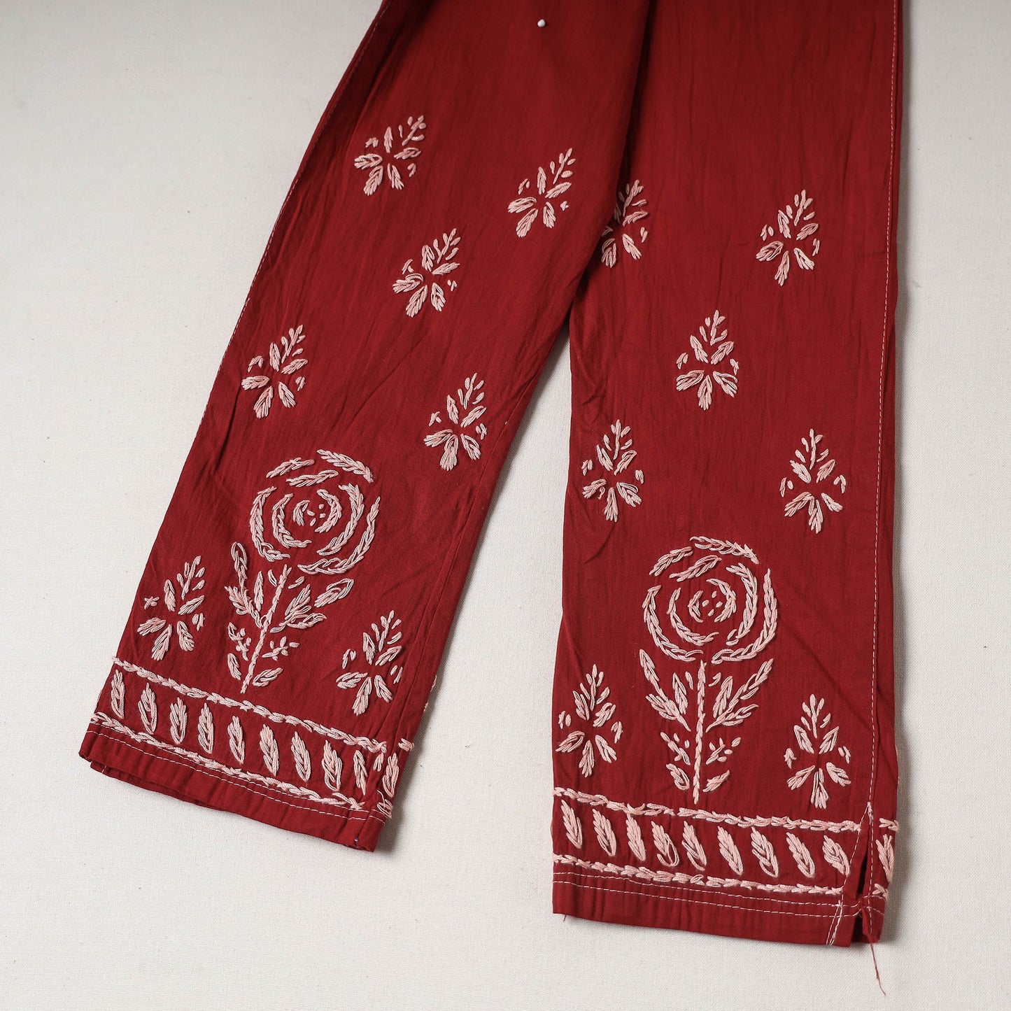  Lucknow Chikankari Hand Embroidery Cotton Lycra Cropped Pant 