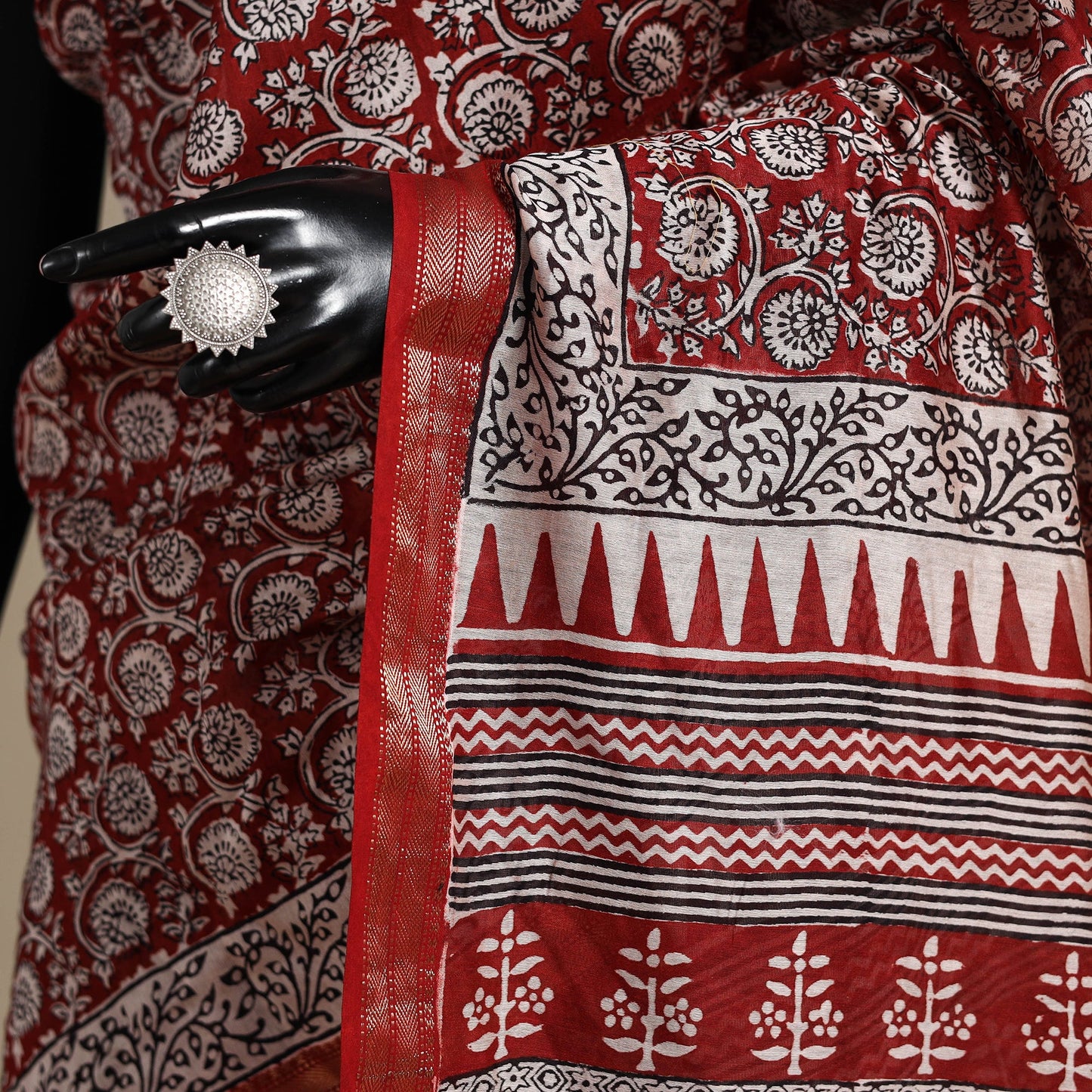 Red - maheshwari silk natural dyed bagh saree with zari