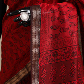 Red - maheshwari silk natural dyed bagh saree with zari