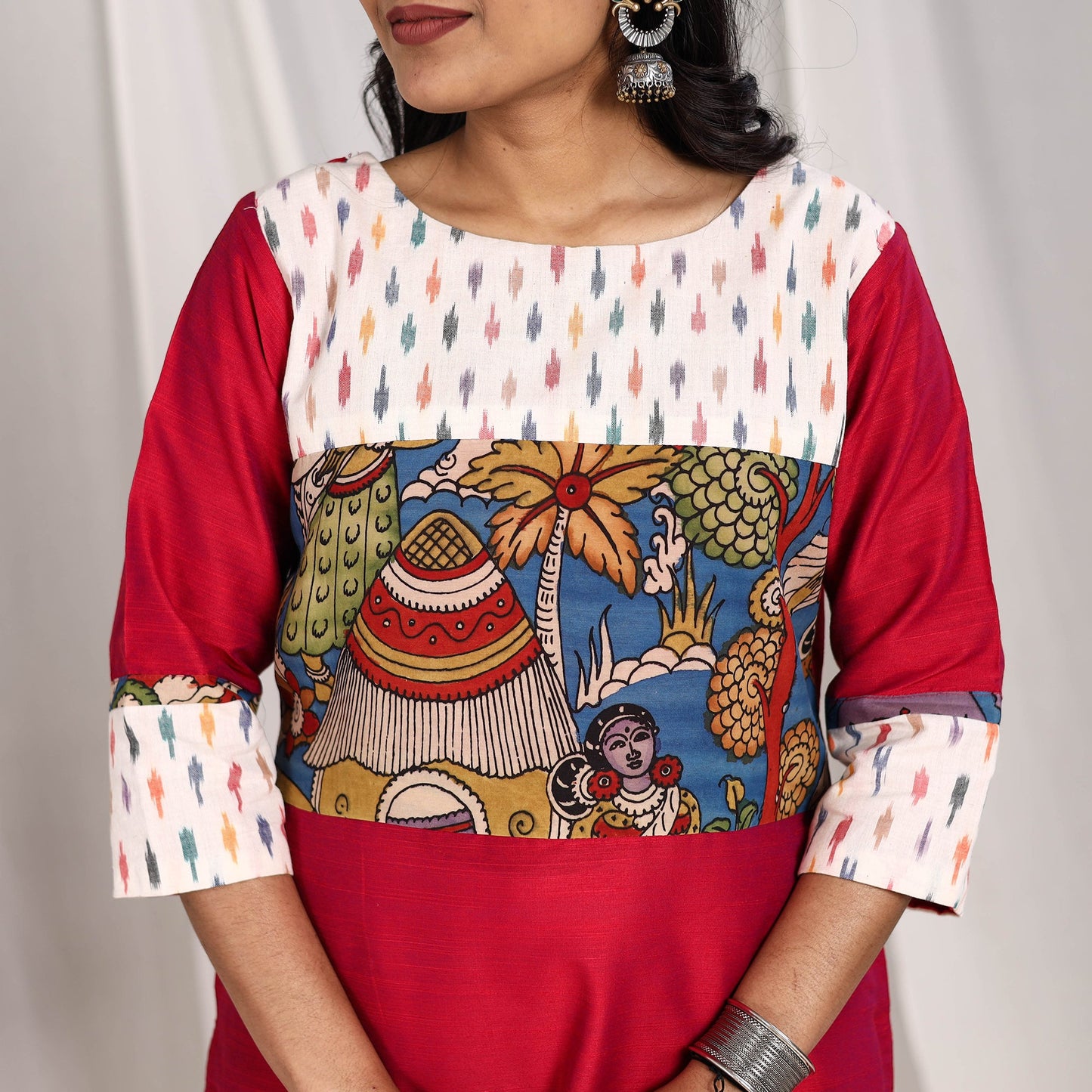 Red - mahira slub silk straight plain kurta with patchwork