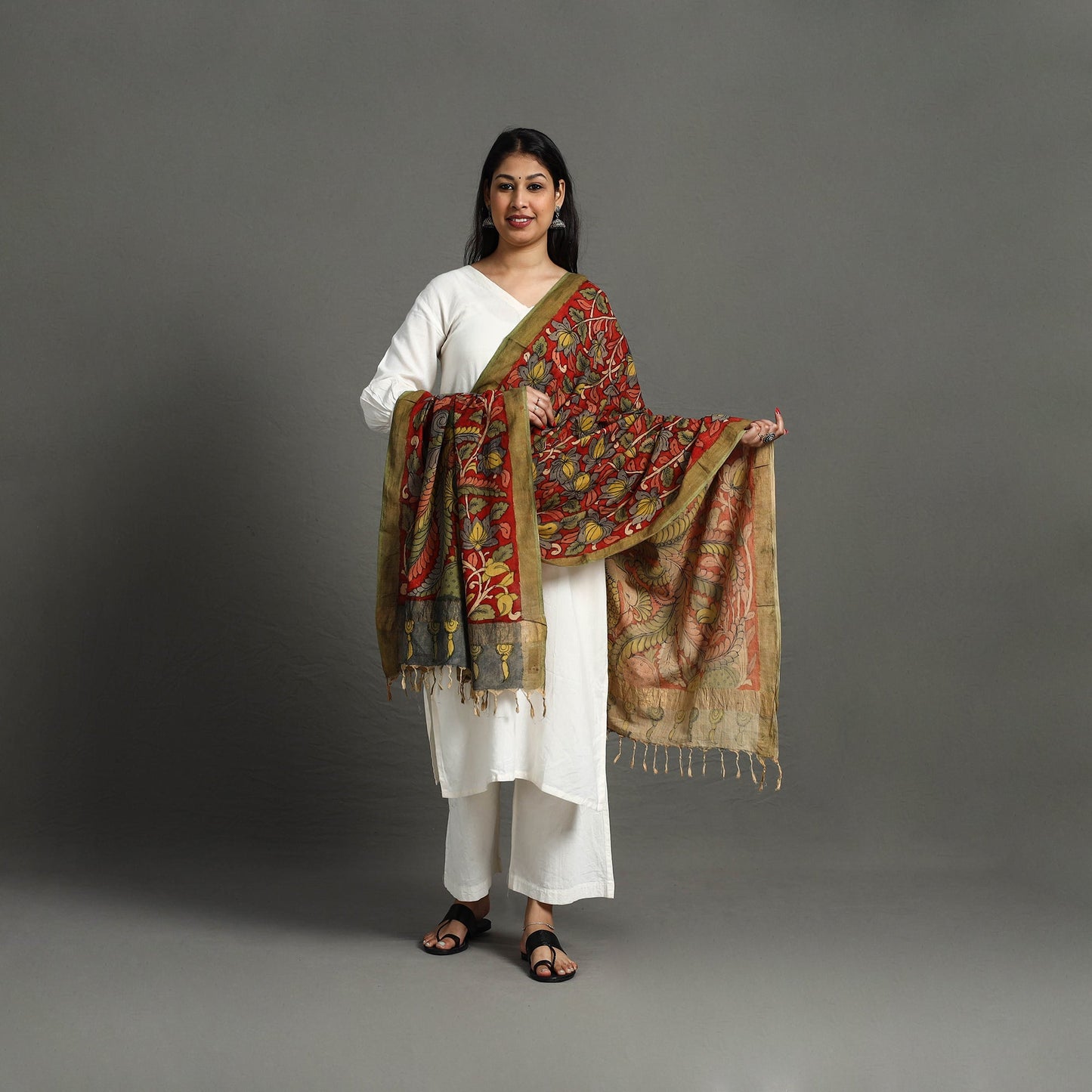 Red - mangalagiri cotton handpainted pen work kalamkari