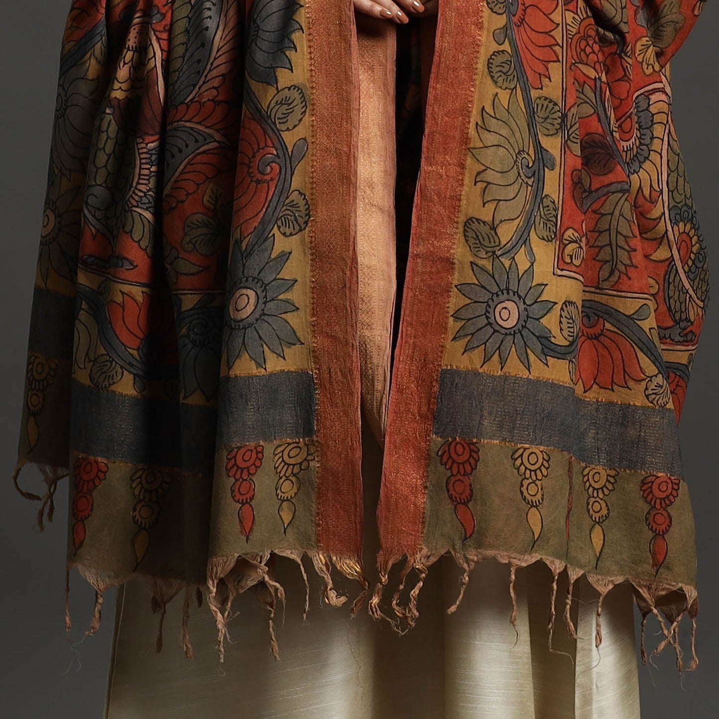 Red Mangalagiri Cotton Handpainted Pen Work Kalamkari Dupatta