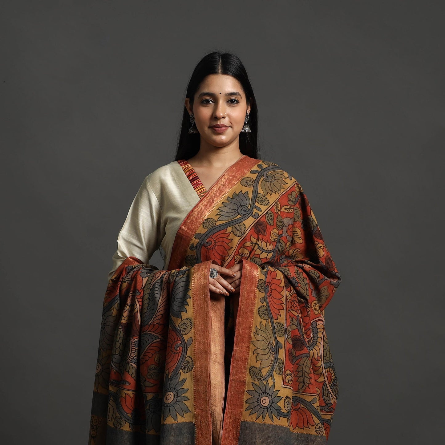 Red Mangalagiri Cotton Handpainted Pen Work Kalamkari Dupatta