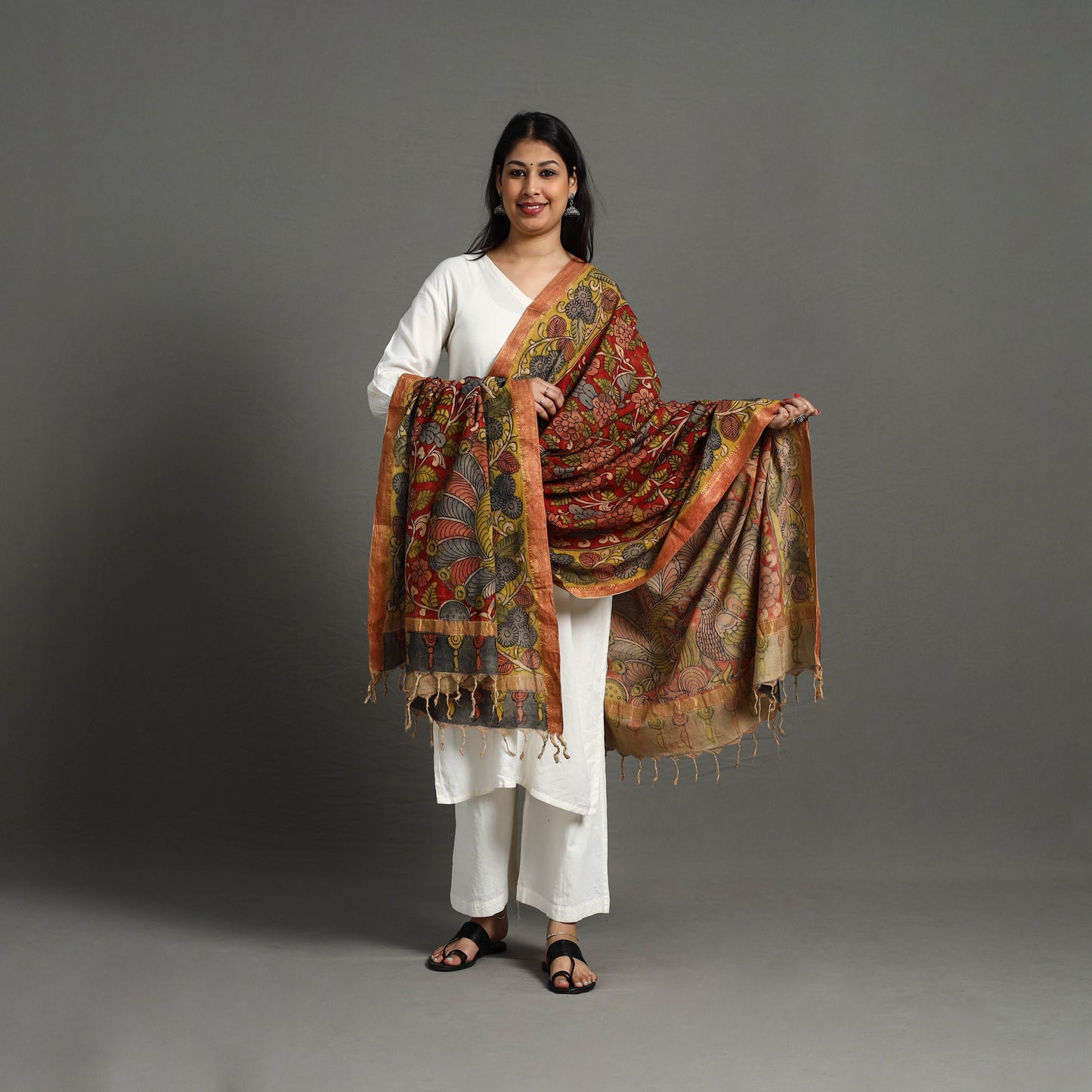 Red - mangalagiri cotton handpainted pen work kalamkari