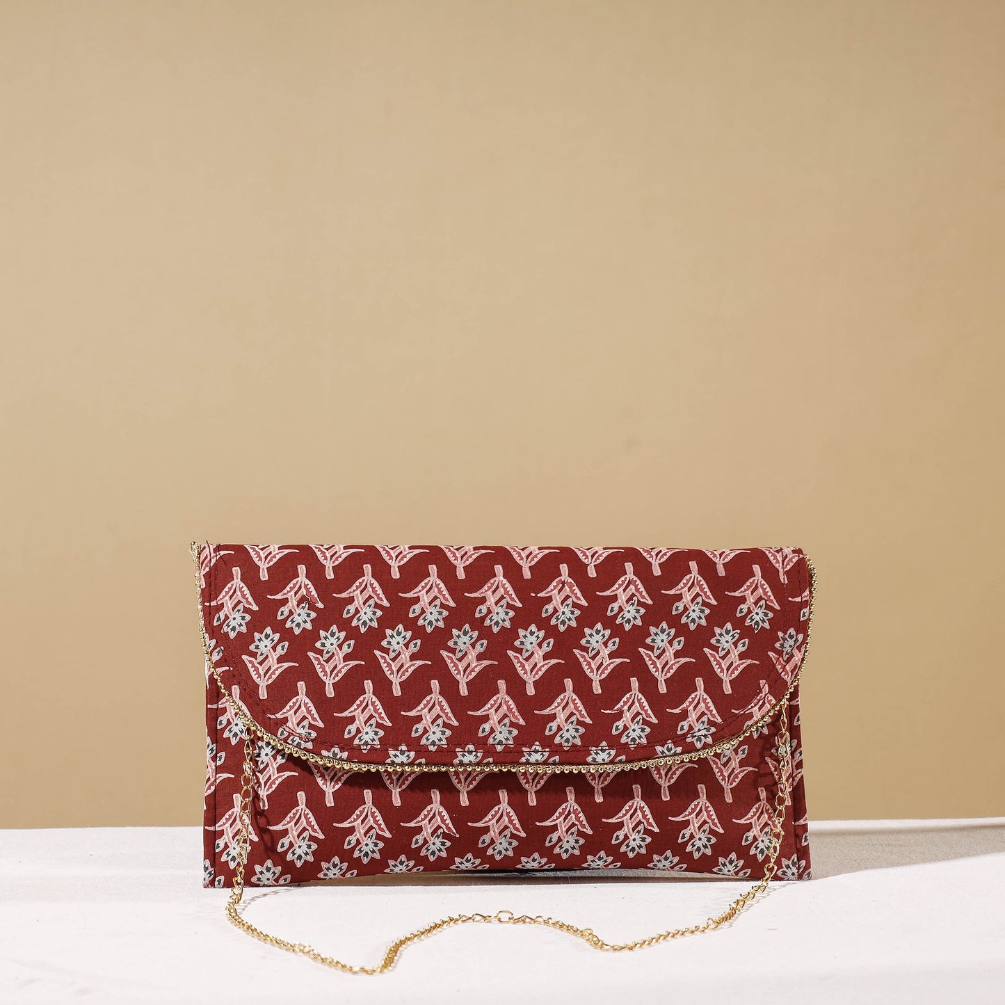 Red Marudhara Printed Sling Clutch Wallet