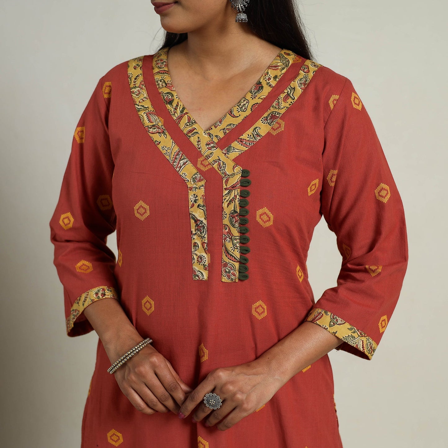 Mehfil Mosaic Cotton Red Straight Jacquard Kurta for Women