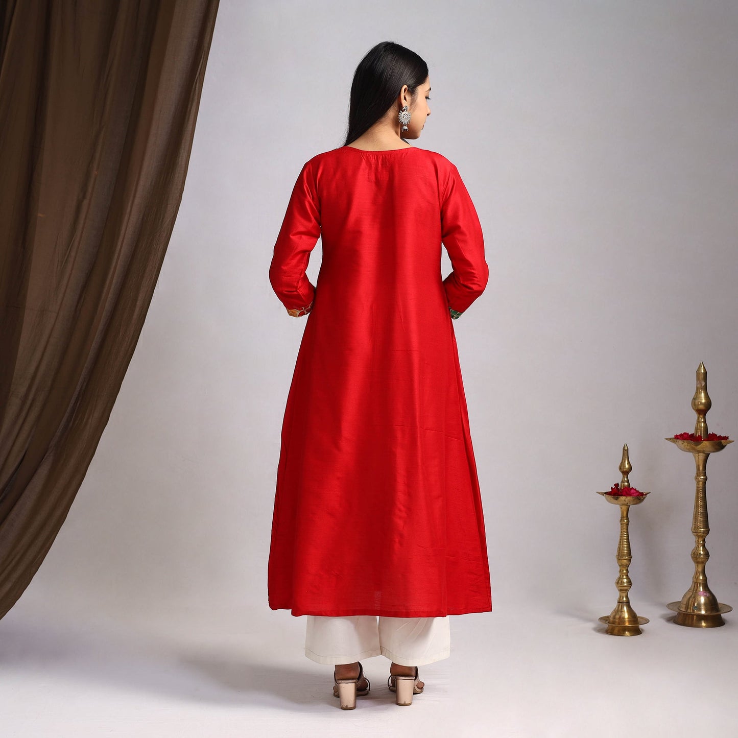 Red Mehfil Mosaic Slub Silk A-Line Plain Kurta for Women