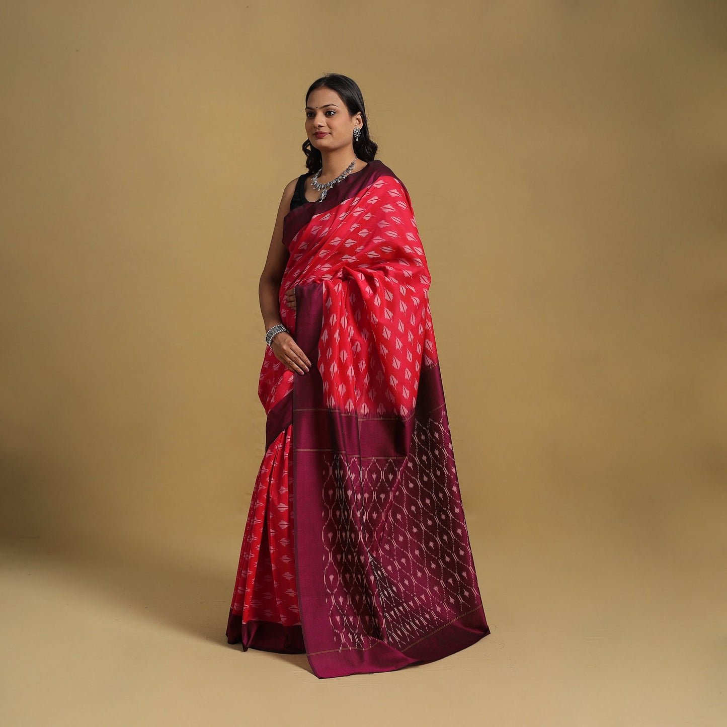 Red Mercerised Cotton Handloom Pochampally Ikat Saree