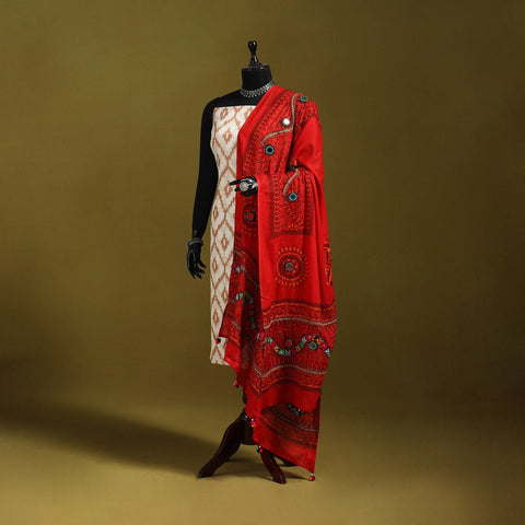 Mirror work printed cotton kutch hand embroidery dupatta 02