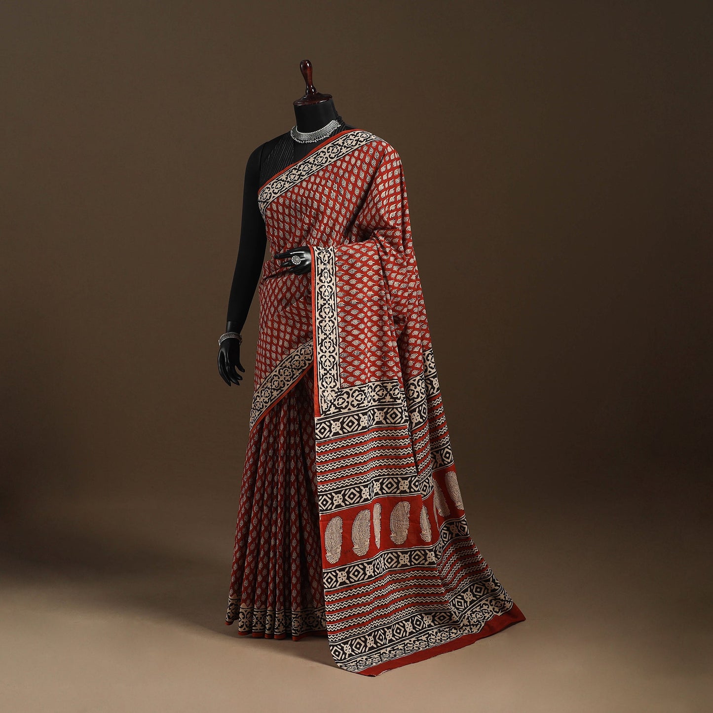 Red - mul cotton hand bagru saree 09 - handcrafted