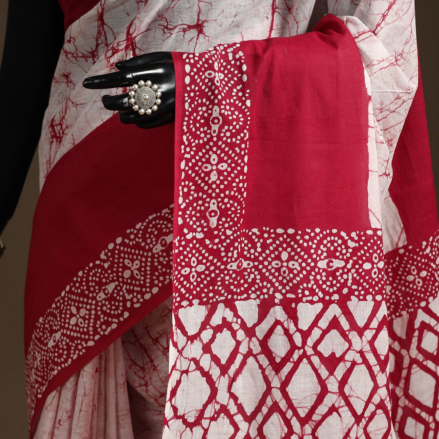 Red - mul cotton hand batik saree 02 - handcrafted