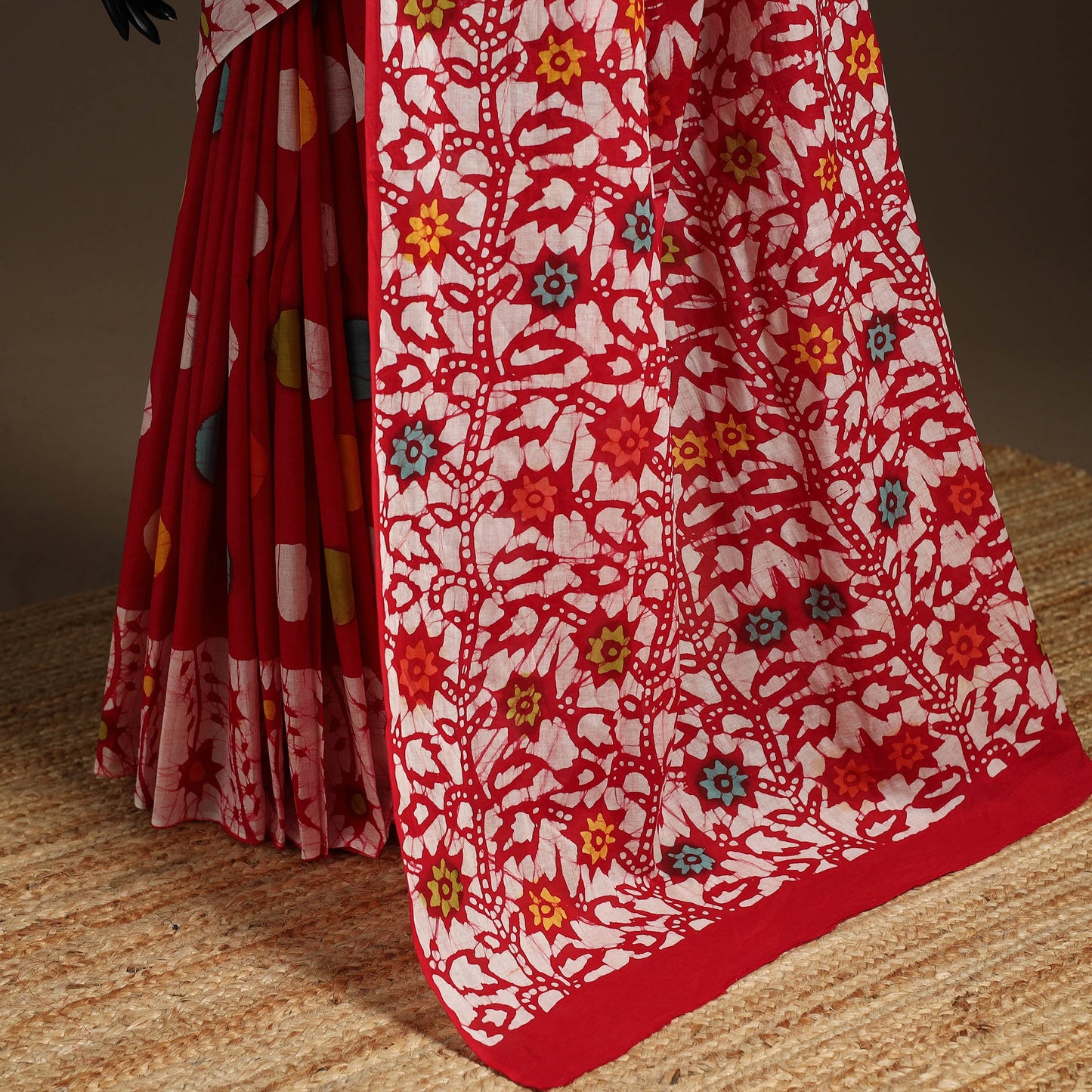 Red - mul cotton hand batik saree 03 - handcrafted