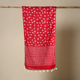Buy Red Mul Cotton Hand Batik Print Stole with Tassels