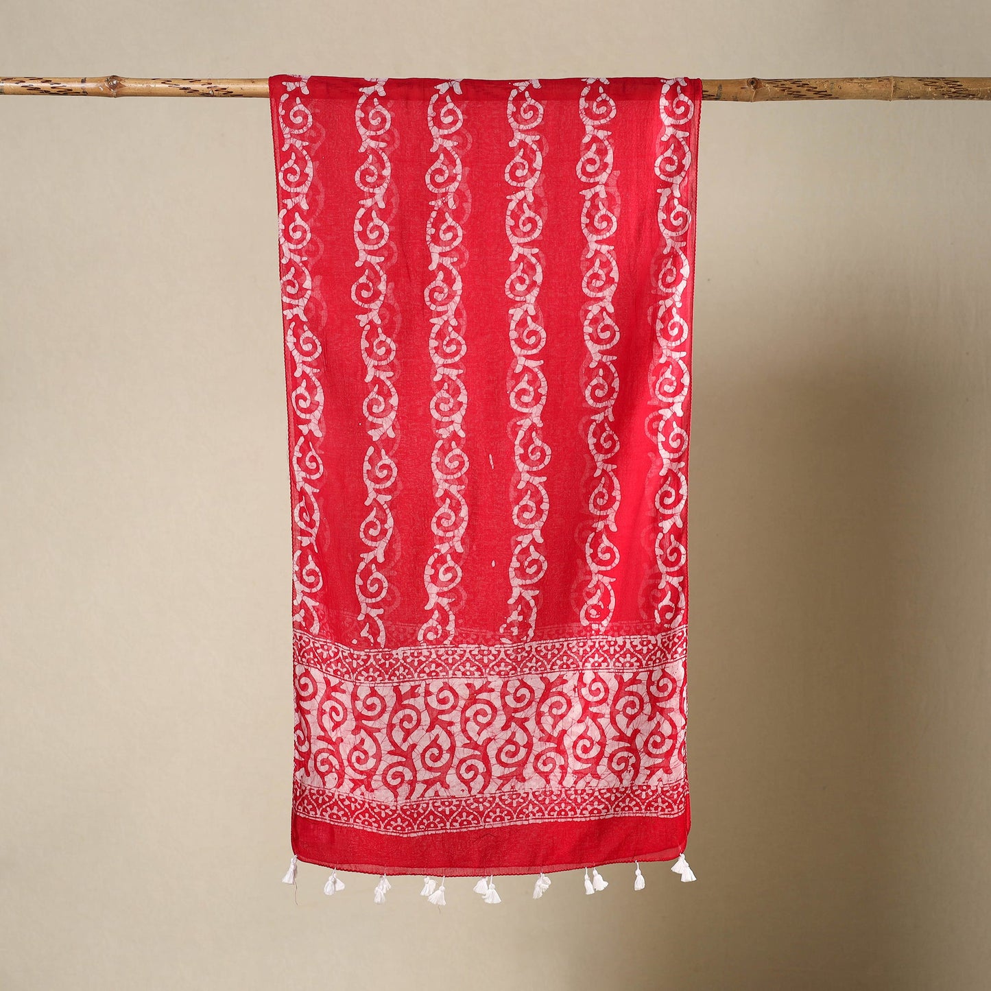 Buy Red Mul Cotton Hand Batik Print Stole with Tassels